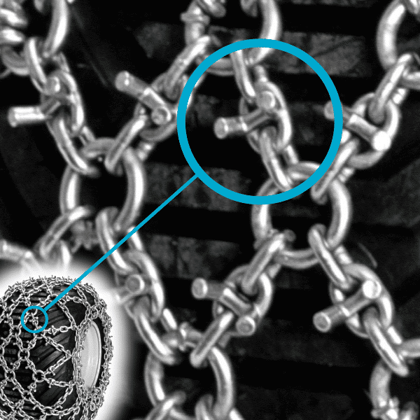 Snežné reťaze Superstud 130TS – zväčšený detail 16 mm U-hrotu privareného na článku