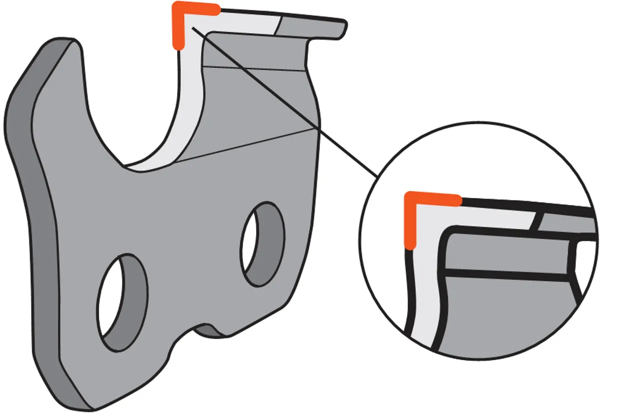 Detail hranatého plnodlátového rezného zuba reťaze Husqvarna X-CUT C85