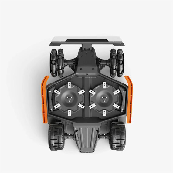 Detail dvoch žacích kotúčov so širokým záberom 40 cm na robotickej kosačke Mammotion LUBA 2 AWD 3000X.