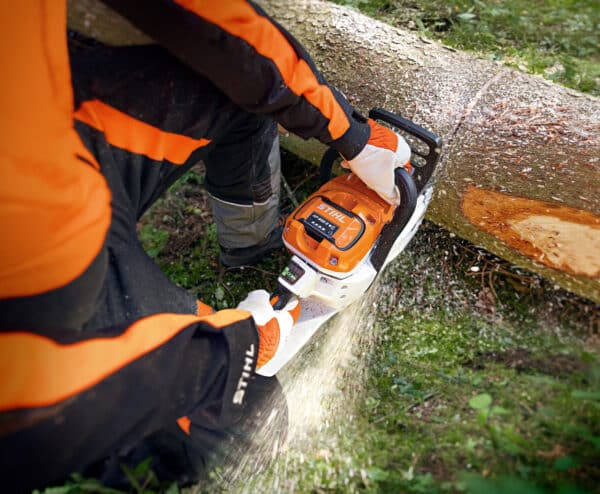 Motorová píla STIHL  AKU MSA 300 C-O - Image 2