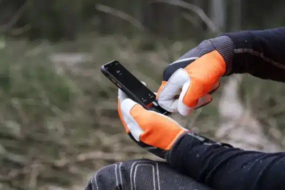 Rukavice Husqvarna pre pilčíkov do lesa s pílov oranžové