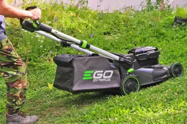 AKU kosačka EGO POWER+ 2021E-SP 50cm s pojazdom a 5.0Ah batériou - Image 5