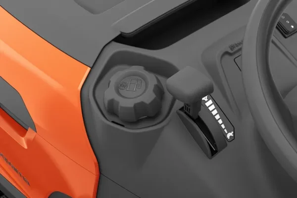 Traktor Husqvarna  TC 215T - Image 2