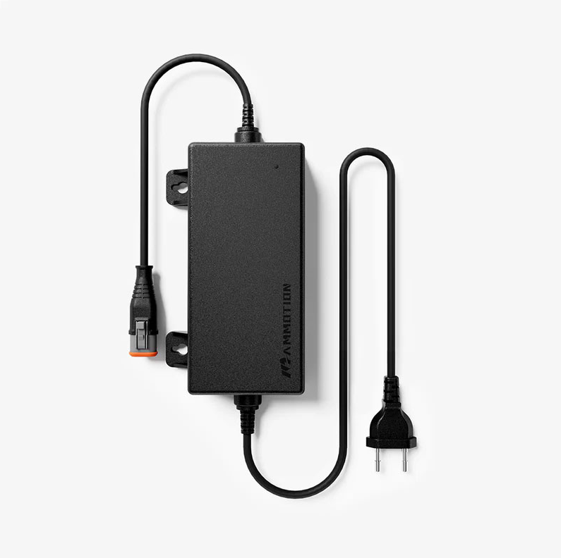 Napájací adaptér pre nabíjaciu stanicu Mammotion YUKA.