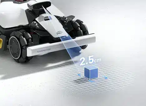 Detail senzora Mammotion LUBA mini 2 detekcia prekážky 2.5cm